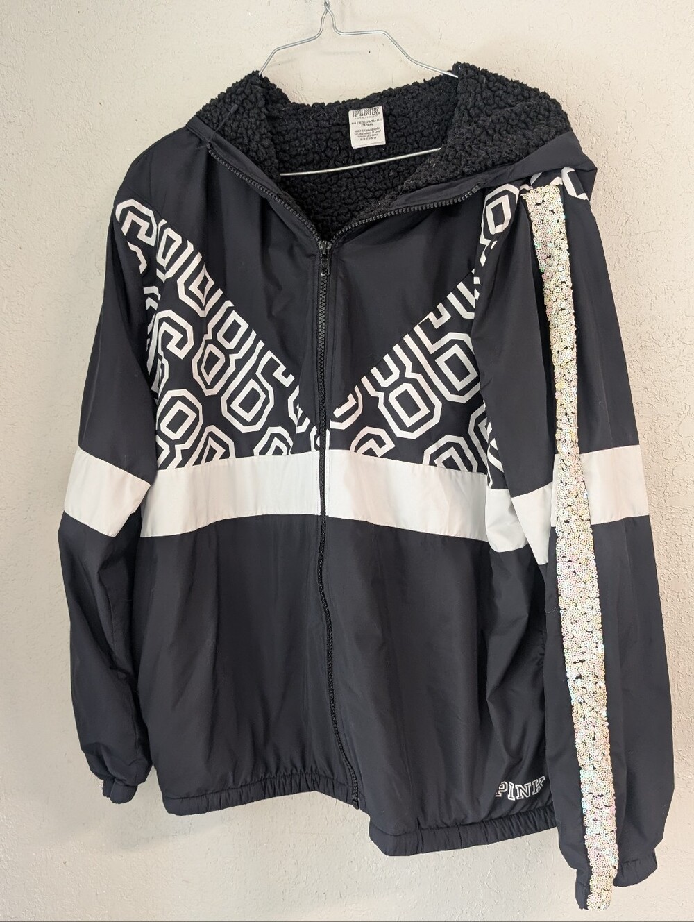 Victoria's Secret PINK Jacket M/L White Black Sequin Logo Sherpa Lined Lounge